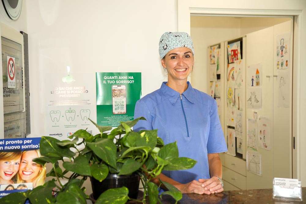 Dott.ssa Emanuela Muratore | Desk d'Accoglienza